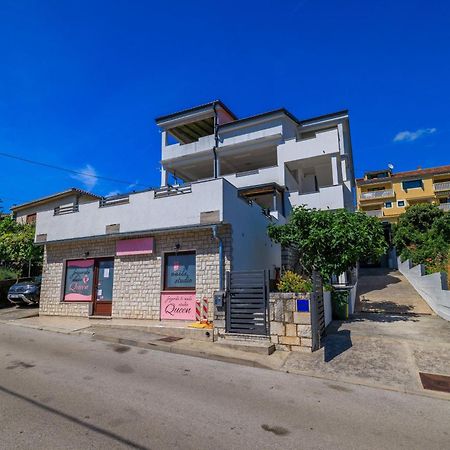 Apartments Luna Криквеница Екстериор снимка