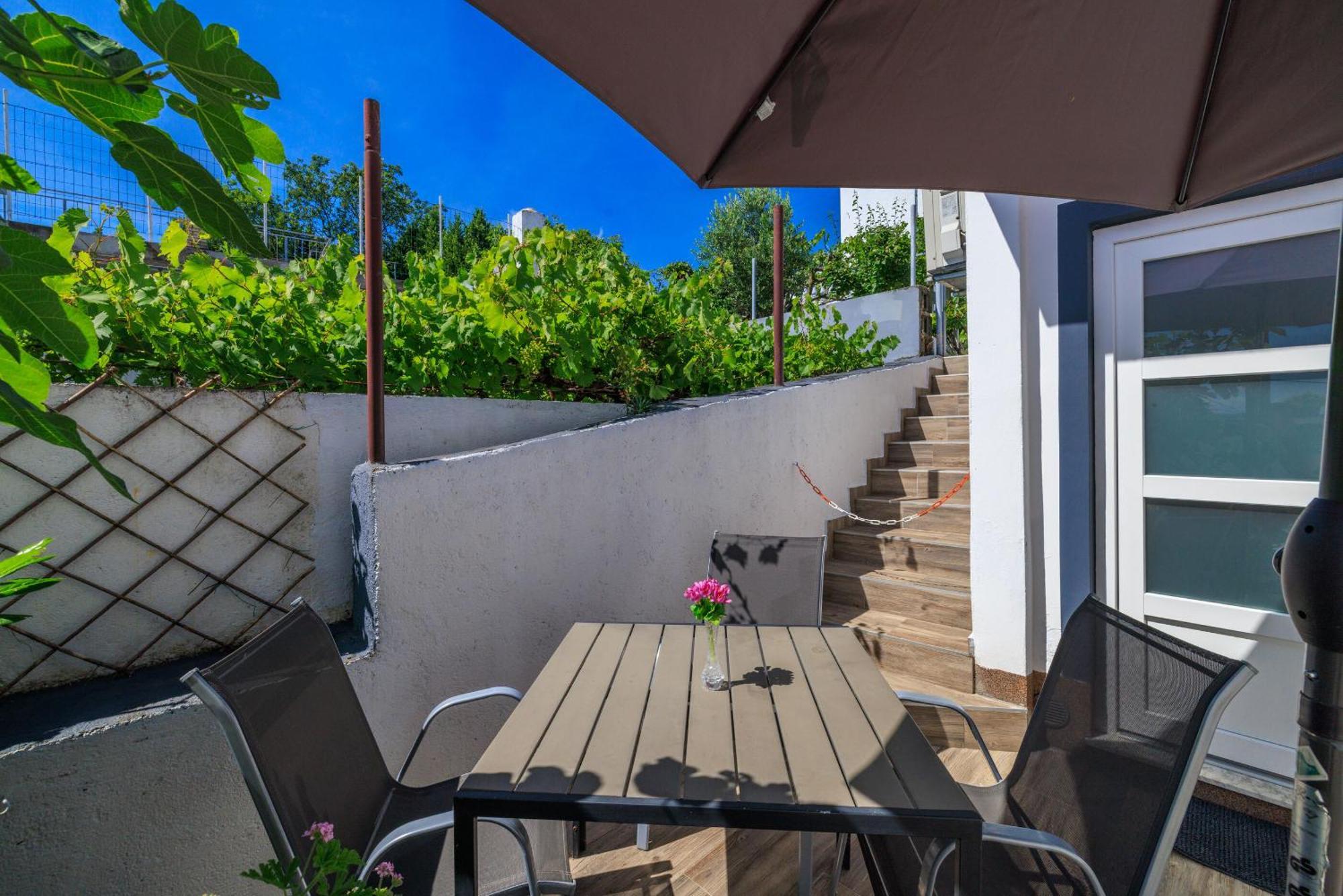 Apartments Luna Криквеница Екстериор снимка